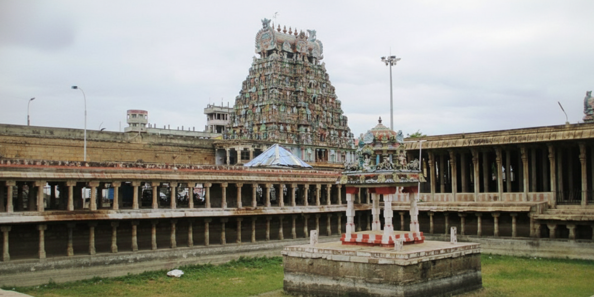 Jambukeswarar Temple – Thiruvanaikaval