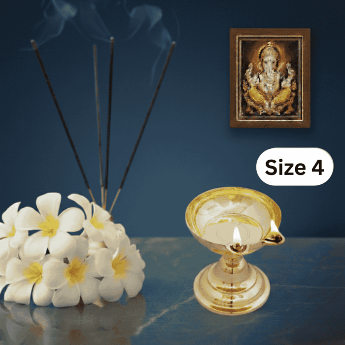 2-Faced Brass Dasara Panti with Stand (3.5 Inches, 350 gms Weight) Size No.4