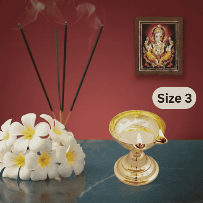 2 Faced Brass Dasara Panti with Stand/ Diya (4.3 Inches, 550 gms Weight) Size No.3