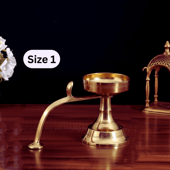 DMI Traditional Brass Dhuparti (3.5 Inches, 350gm) Size No.1